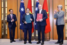 Les Premiers ministres du Vietnam et de l'Australie ont convenu de porter les relations entre le Vietnam et l'Australie au partenariat stratégique intégral, le 7 mars 2024. Photo : baoquocte.vn