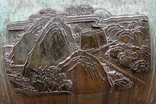 La forteresse de Hai Vân sur une urne. Photo : NDEL.