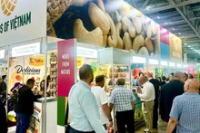 De nombreux produits d'exportation vietnamiens sont présents dans le système du groupe Nafood en Russie. Photo: Vietrade