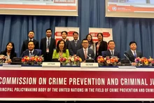 La délégation vietnamienne la 34e session de la Commission des Nations Unies pour la prévention du crime et la justice pénale (CCPCJ34) à Vienne. Photo : baoquocte.vn