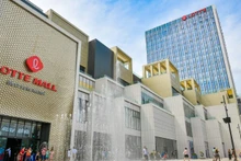 Le centre commercial Lotte Mall West Lake Hanoi situé dans l’arrondissement de Tây Hô, Hanoi. Photo : congthuong.vn