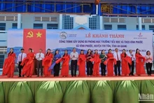 La cérémonie d'inauguration de 8 nouvelles salles de classe. Photo : NDEL.