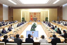Rencontre entre le Premier ministre et les présidents, directeurs généraux des banques commerciales, le 16 octobre à Hanoi. Photo : VNA