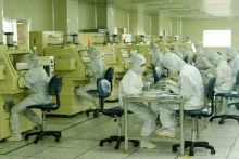 Dans une usine de chips au Vietnam. Photo : congthuong.vn