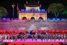 L'échange de musique militaire de l'ASEAN 2024 a ouvert ses portes à Hanoï le 19 décembre sous le thème « La musique connecte l'amitié ». Photo : VNA.