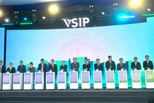 Cérémonie de mise en chantier de la 1re phase du projet d’investissement et de construction d’infrastructures du parc industriel de Vinh Thanh, dans le parc industriel VSIP Cân Tho. Photo : baodautu.vn