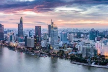 Aujourd’hui, le Vietnam est l’un des pays les plus dynamiques au monde, avec de nombreuses opportunités pour les travailleurs et les entrepreneurs. Photo : VNA.