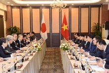 Le Premier ministre Pham Minh Chinh reçoit une délégation d'organisations économiques japonaises en visite de travail au Vietnam. Photo : NDEL.