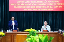 Conférence annonçant la décision du Bureau politique et du Secrétariat d'inspecter en 2025 les Bureaux permanents des Comités du Parti de Ho Chi Minh-Ville, et des provinces Binh Duong et Ba Ria-Vung Tau. Photo : VNA.