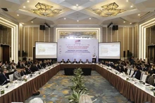 Lors de la cérémonie de la publication du Livre blanc 2022-2023 sur le thème « Vers une économie verte et un développement durable ». Photo : VNA.