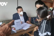 Le docteur du peuple Châu Duong. Photo: VOV