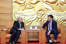 La séance de travail entre les deux parties. Photo : vufo.org.vn