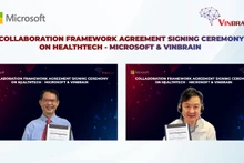 La cérémonie de signature. Photo : ictnews.vietnamnet.vn