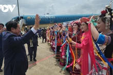 Le Premier ministre vietnamien quitte Nanning. Photo: VOV