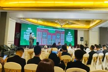 Lors de la rencontre entre l’antenne de l’Association du tourisme MICE du Vietnam et des agences, des entreprises et des médias pour présenter MICE EXPO 2025Photo: NDEL