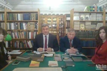 Le vice-président du Comité pour les relations extérieures de la ville, Viatcheslav Kalganov, préside l’évènement. Photo : NDEL