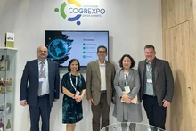 L’ambassadrice vietnamienne en Grèce, Pham Thi Thu Huong, reçoit Moschos Korasidis, directeur général de l'Association nationale des coopératives agricoles de Grèce (ETHEAS). Photo : baoquocte