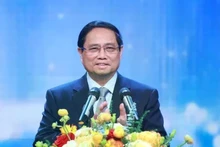 Le Premier ministre Pham Minh Chinh lors de la cérémonie de remise des prix «Figures exemplaires de la jeunesse vietnamienne 2024». Photo : VNA.