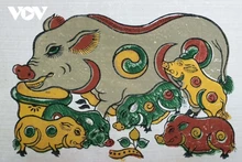 "La famille des cochons" est l'une des œuvres les plus connues des estampes populaires de Dông Hô. Photo : VOV.