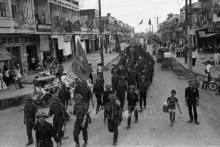 Les soldats entrent pour libérer Cà Mau le 1er mai 1975. Photo : Hua Kiêm/VNA.