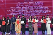 Cérémonie de remise des prix du concours de création vidéo. Photo: NDEL.