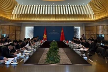 Lors de l'entretien entre le ministère vietnamien de l’Agriculture et de l’Environnement et l’Administration générale des douanes de Chine. Photo : NDEL.