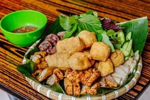Une portion bun dau mam tom. Photo : Vietnamnet