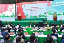  PM Pham Minh Chinh à la Fête de plantation d'arbres du Printemps 2023 lancée dans la zone historique K9 – Da Chong. Photo: VNA
