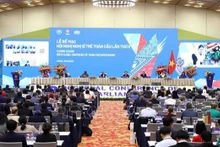 Panorama de la séance de clôture de la 9e Conférence mondiale des jeunes parlementaires. Photo: VNA