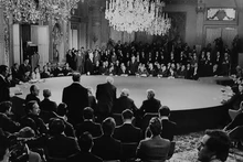 Une vue générale de la cérémonie de la signature des Accords de Paris. Photo d’archives