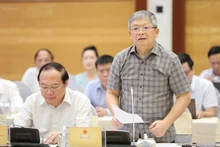 Le général de brigade Hoàng Anh Tuyên, chef adjoint du bureau du ministère de la Sécurité publique, lors de la conférence de presse régulière du gouvernement. Photo : VNA.