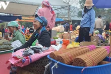 Un coin du marché Ta Phoi - Hop Thanh. Photo: VOV