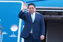 Le Premier ministre Pham Minh Chinh part pour le 8e Sommet de la Sous-région du Grand Mékong. Photo : VNA.