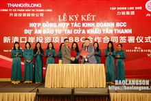 Signature du contrat de coopération entre la compagnie par actions d’investissement Thang Long et le groupe chinois Lirui, à Lang Son, le 26 janvier. Photo : baolangson.vn