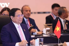 Le PM vietnamien, Pham Minh Chinh, lors du Sommet commémorant les 50 ans des relations ASEAN - Japon. Photo : VOV.
