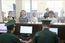 Rétablissement officiel des activités d'immigration au poste frontalier de Tân Thanh (Vietnam) - Po Chai (Chine). Photo: VNA