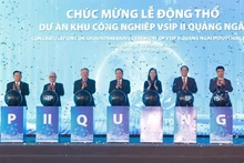 Cérémonie de lancement des travaux du parc industriel VSIP II à Quang Ngai. Photo : VNA. 