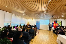 Vue générale de la conférence d’informations sur la résolution no 98/2023/QH15 de l’Assemblée nationale et le projet de gestion et d’amélioration de l’efficacité des transferts de fonds par la diaspora à Hô Chi Minh-Ville d’ici 2030. Photo: thoidai.