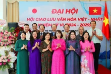 Le nouveau comité exécutif de l'Association d'échanges culturels Vietnam – Japon pour le mandat 2024 – 2029. Photo: icd.gov.vn