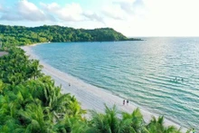 Sur la plage de Kem, île de Phu Quoc. Photo : Sun Group.