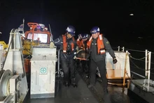 Naufrage d'un bateau au large des côtes sud-coréennes: un Vietnamien parmi les disparus