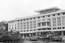 Le Palais de l'Indépendance, le 30 avril 1975. Photo d'archives : VNA.