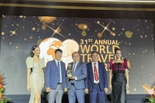 Lors de la cérémonie de remise des prix World Travel Awards. Photo : VNA.