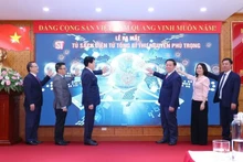 Lancement de la bibliothèque numérique consacrée au secrétaire général du Parti communiste vietnamien Nguyên Phu Trong (1944-2024) à l’adresse: http://nguyenphutrong.stbook.vn/. Photo : VNA