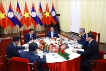 Vue de la de la réunion entre le Premier ministre vietnamien Pham Minh Chinh, le Premier ministre lao Sonexay Siphandone et le Premier ministre cambodgien Samdech Thipadi Hun Manet, à Hô Chi Minh-Ville, le 22 février. Photo : VNA. 
