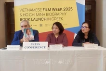 L'ambassadrice vietnamienne en Grèce, Pham Thi Thu Huong, lors de la cérémonie de lancement. Photo: VNA