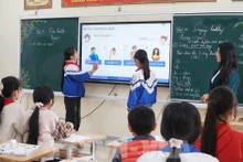La politique d’exonération des frais de scolarité vise à garantir que tous les enfants aient la chance d’aller à l’école et d’avoir des possibilités d’apprentissage. Photo: VNA 