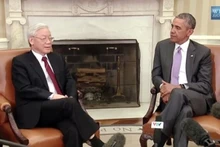Le Secrétaire général du PCV Nguyên Phu Trong (gauche) et l'ancien Président américain Barack Obama. Photo: White House