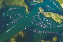 Vue aérienne de la baie de Lan Ha à Hai Phong (au Nord-Est du Vietnam). Photo : VNA.