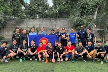 Le tournoi amical de football ASEAN – CARICOM 2024 réunit la participation des équipes de football amateur venues des ambassades des pays de l'ASEAN et celles des Caraïbes. Photo: baoquocte.vn.